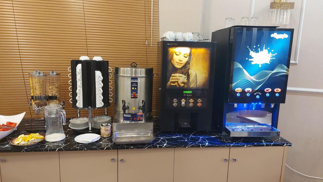 Hamit Hotel Истанбул Екстериор снимка