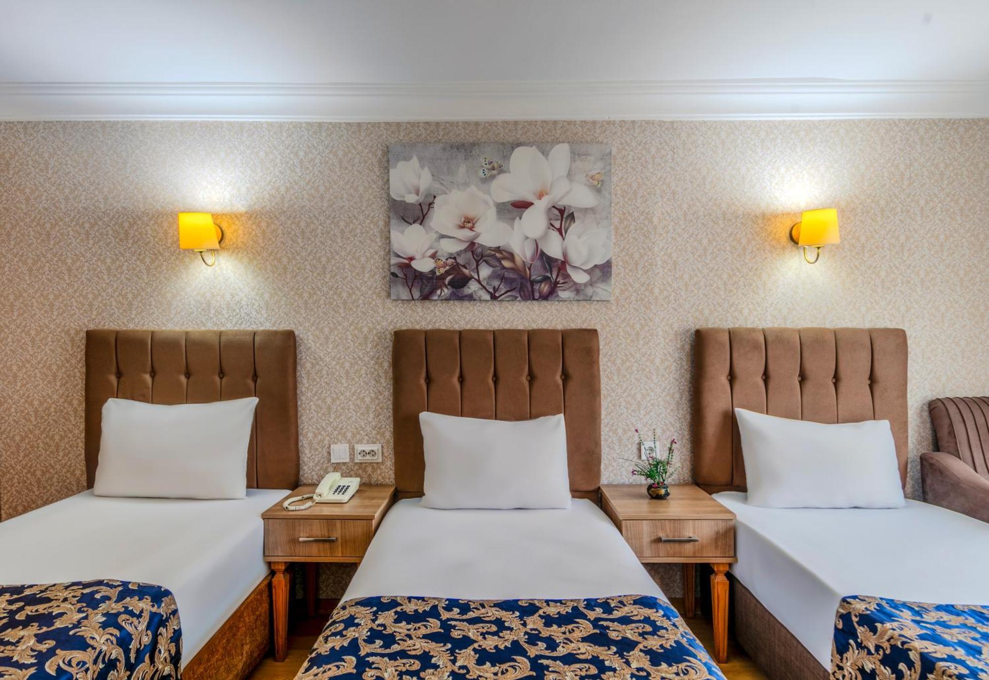 Hamit Hotel Истанбул Екстериор снимка