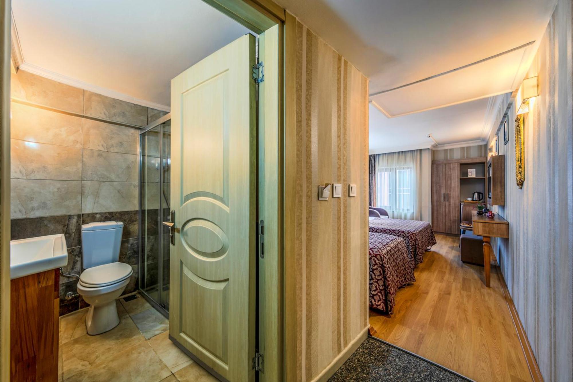 Hamit Hotel Истанбул Екстериор снимка