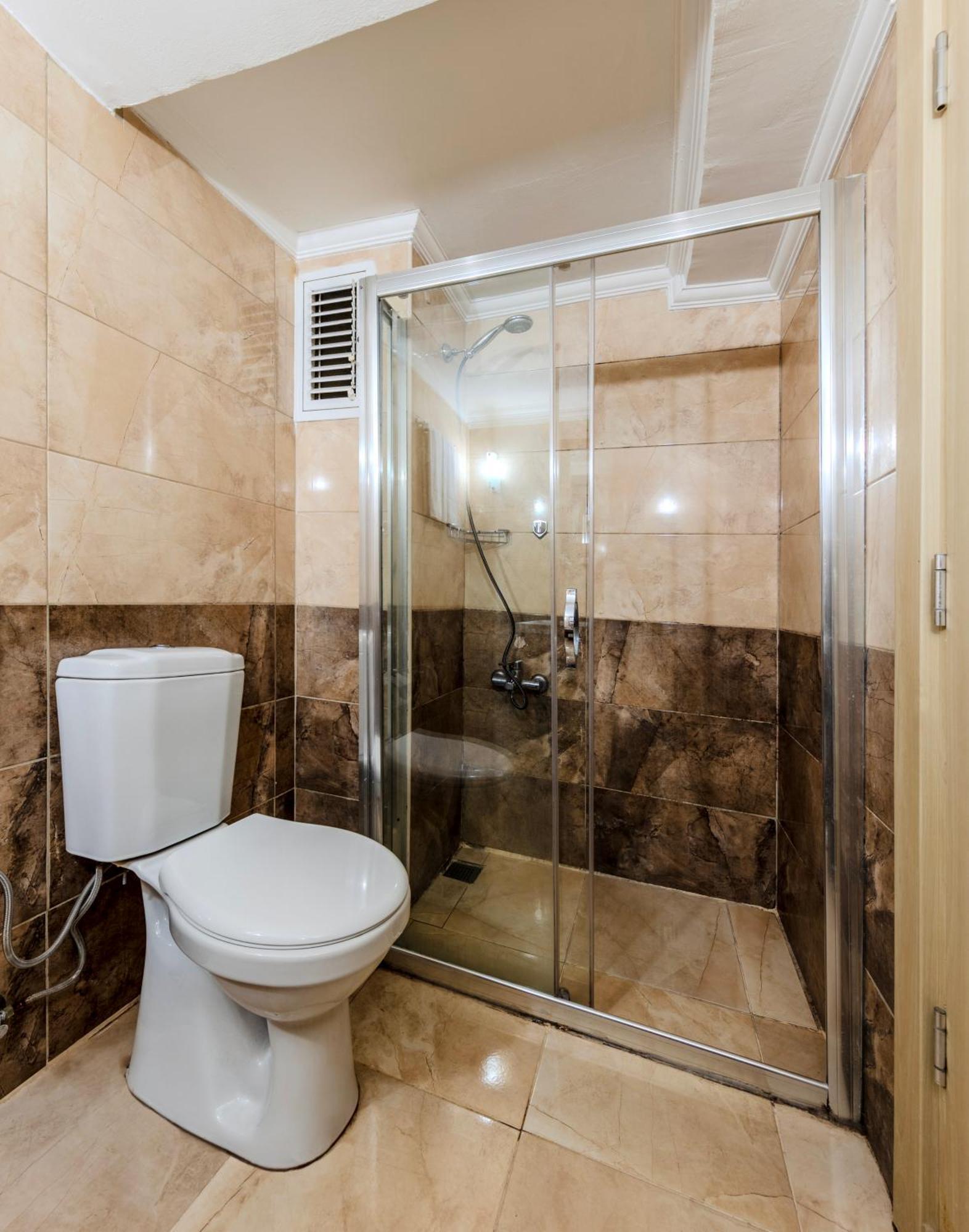 Hamit Hotel Истанбул Екстериор снимка