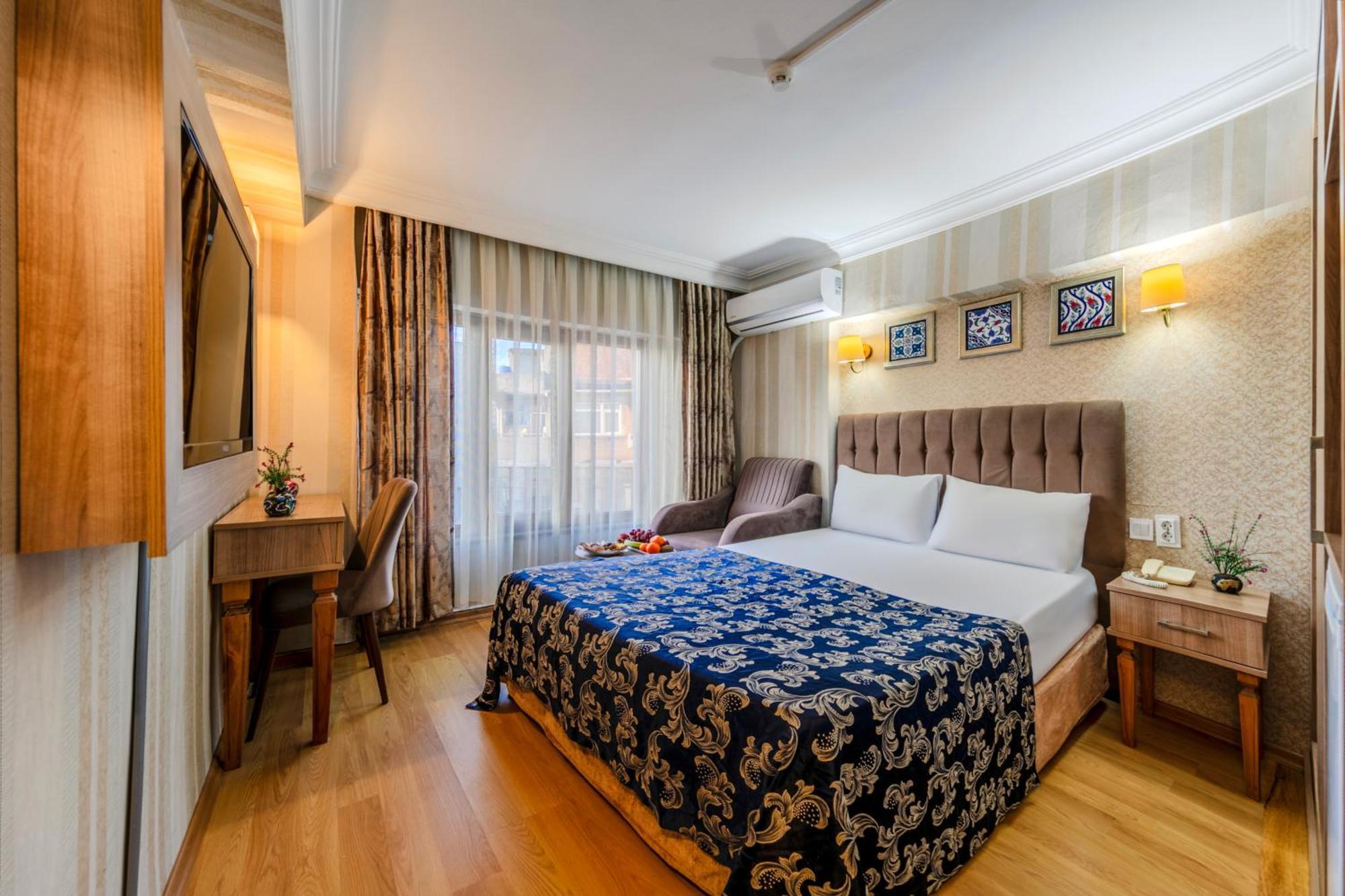 Hamit Hotel Истанбул Екстериор снимка